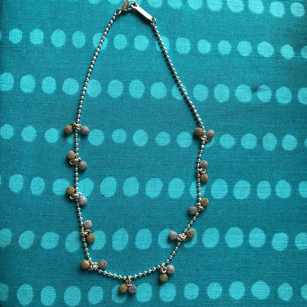 💝 3/$10. Silver and gold ball necklace